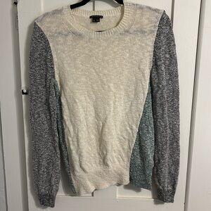 Theory size L Sweater